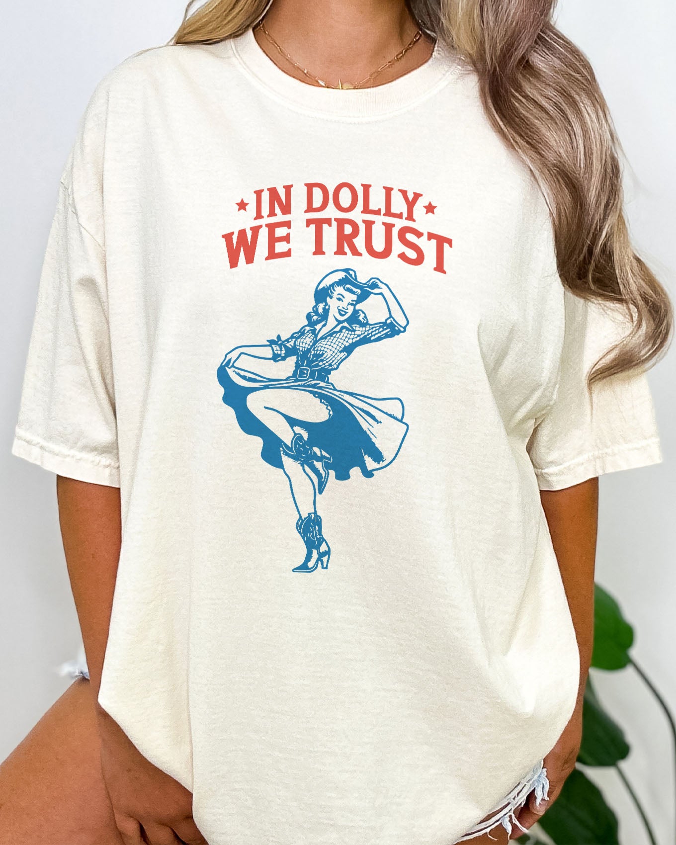 In Dolly We Trust Shirt Natural