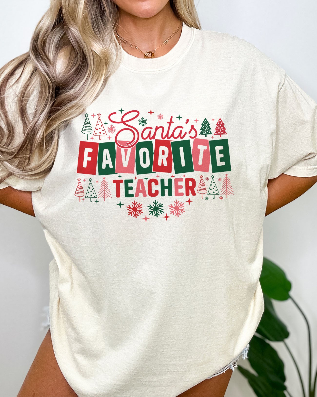Santa's Favorite Teacher Shirt in natural color
