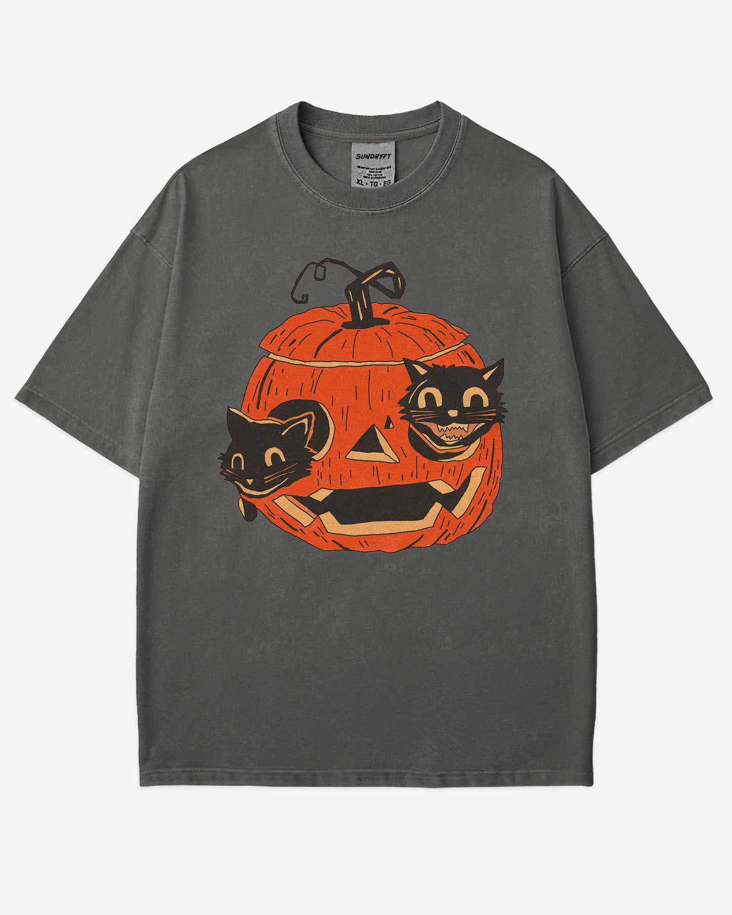 pepper-colored Black Cats in Pumpkin Shirt – retro graphic tee with two black cats inside a carved Halloween pumpkin