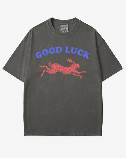 Good Luck Shirt in pepper – retro rabbit graphic tee with Western-inspired design, unisex cotton vintage style shirt