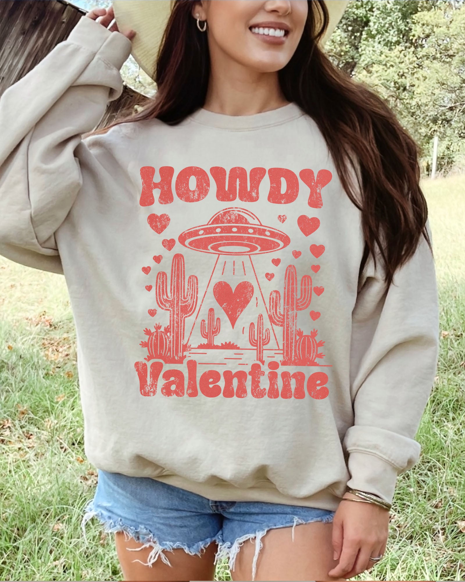 Howdy Valentine Sweatshirt - Sand